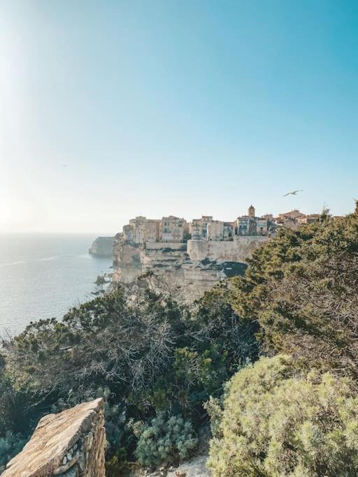 Bonifacio : Studio Au Coeur De La Citadelle Екстер'єр фото